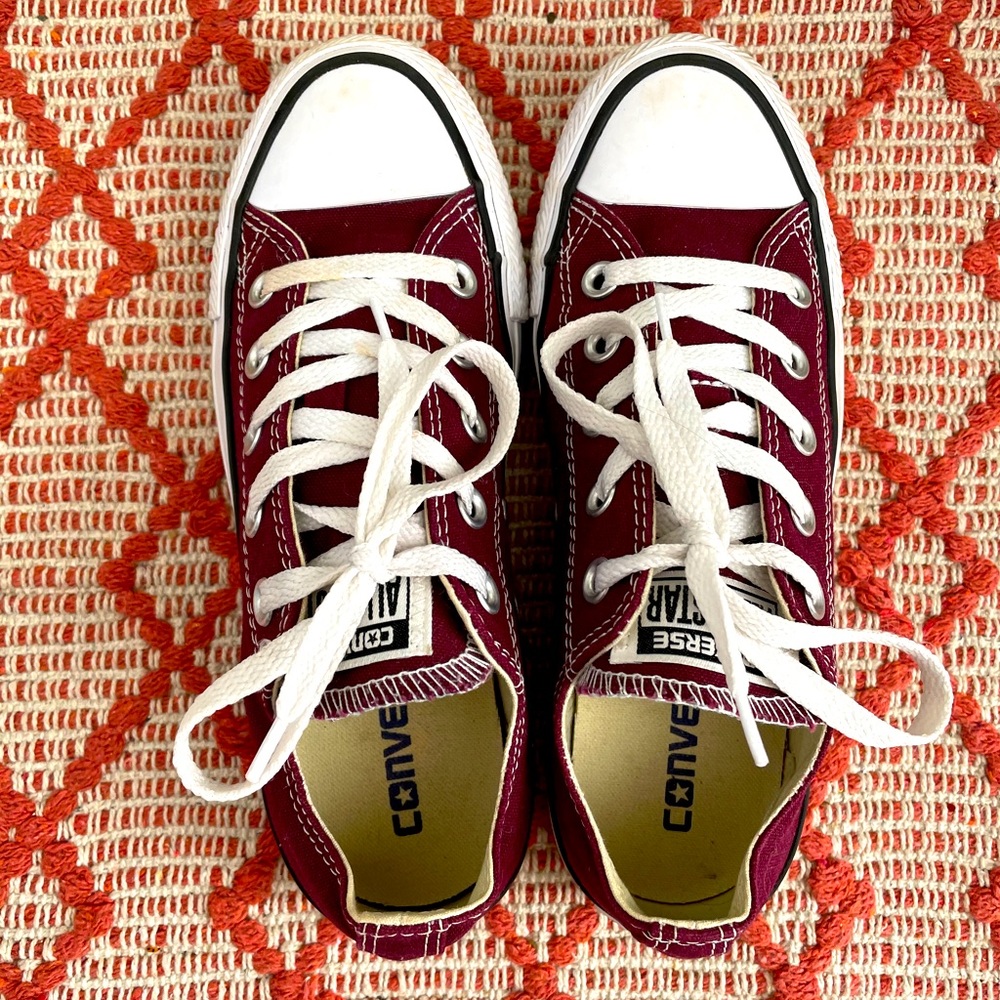 Women’s Burgundy Low Top All-Star Converse